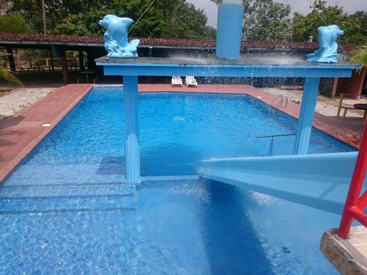 فندق Hacienda Alajuela كولون المظهر الخارجي الصورة