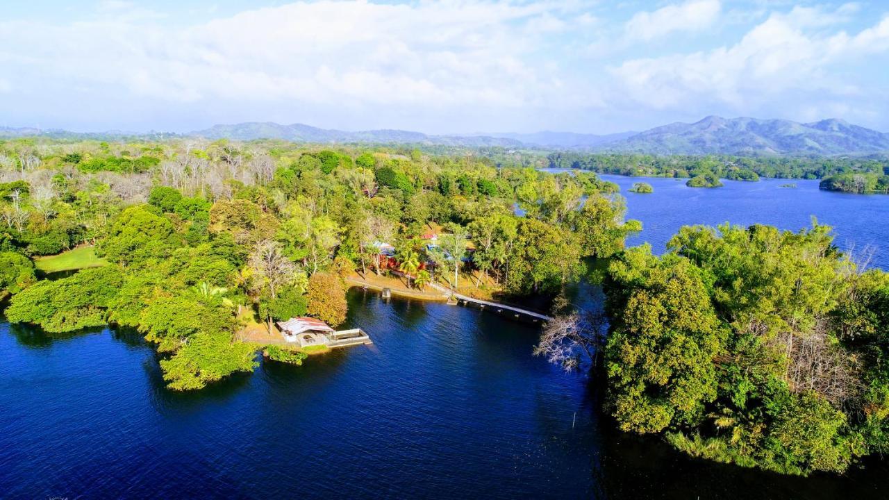فندق Hacienda Alajuela كولون المظهر الخارجي الصورة